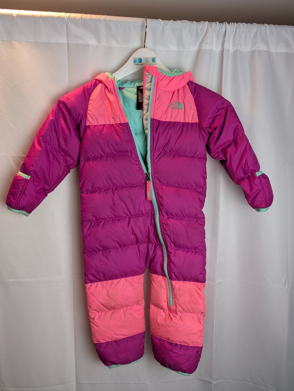 North Face Lil' Snuggler Down Snow Suit 18-24 months in GUC